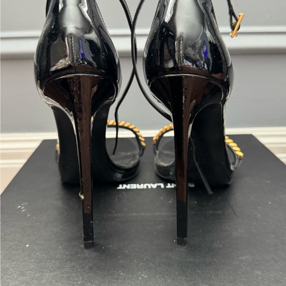 Saint Laurent Black Heels with Gold Chain - Picture 3 of 4